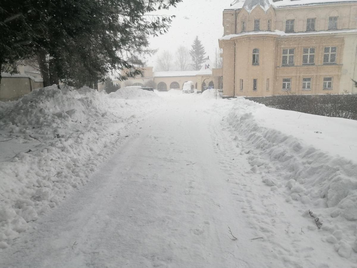 Hotel Vetrov Vysoke nad Jizerou Bagian luar foto