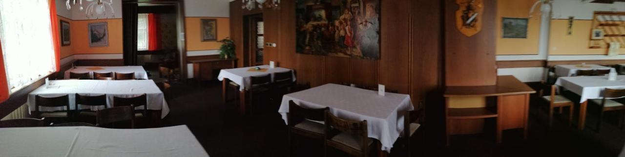 Hotel Vetrov Vysoke nad Jizerou Bagian luar foto